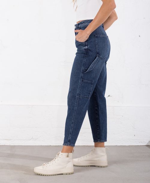 Jean para mujer tono medio Slouchy tiro súper alto estilo carpintero