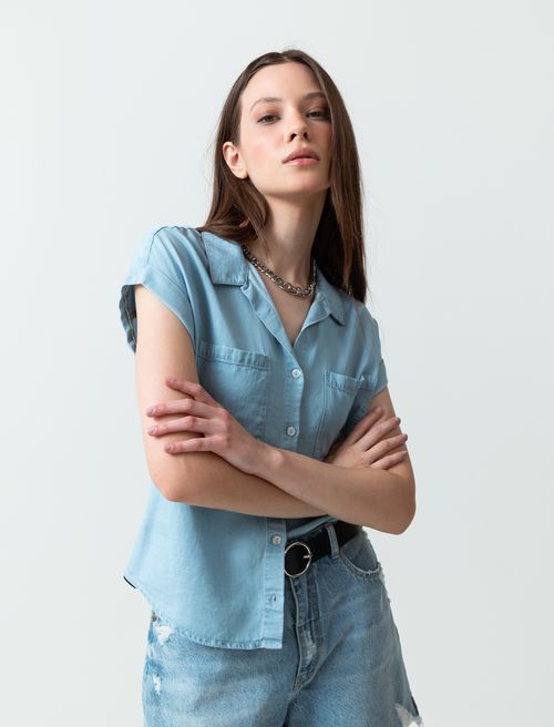 Camisa para mujer azul manga corta Martina en Lyocell infaltable