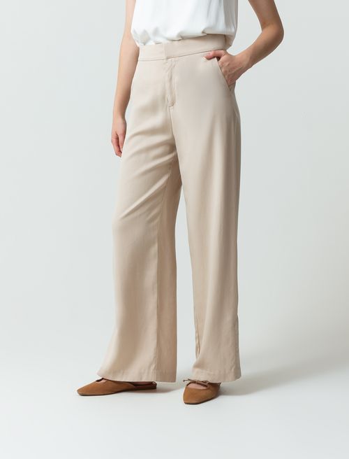 Pantalón Wide Leg fit