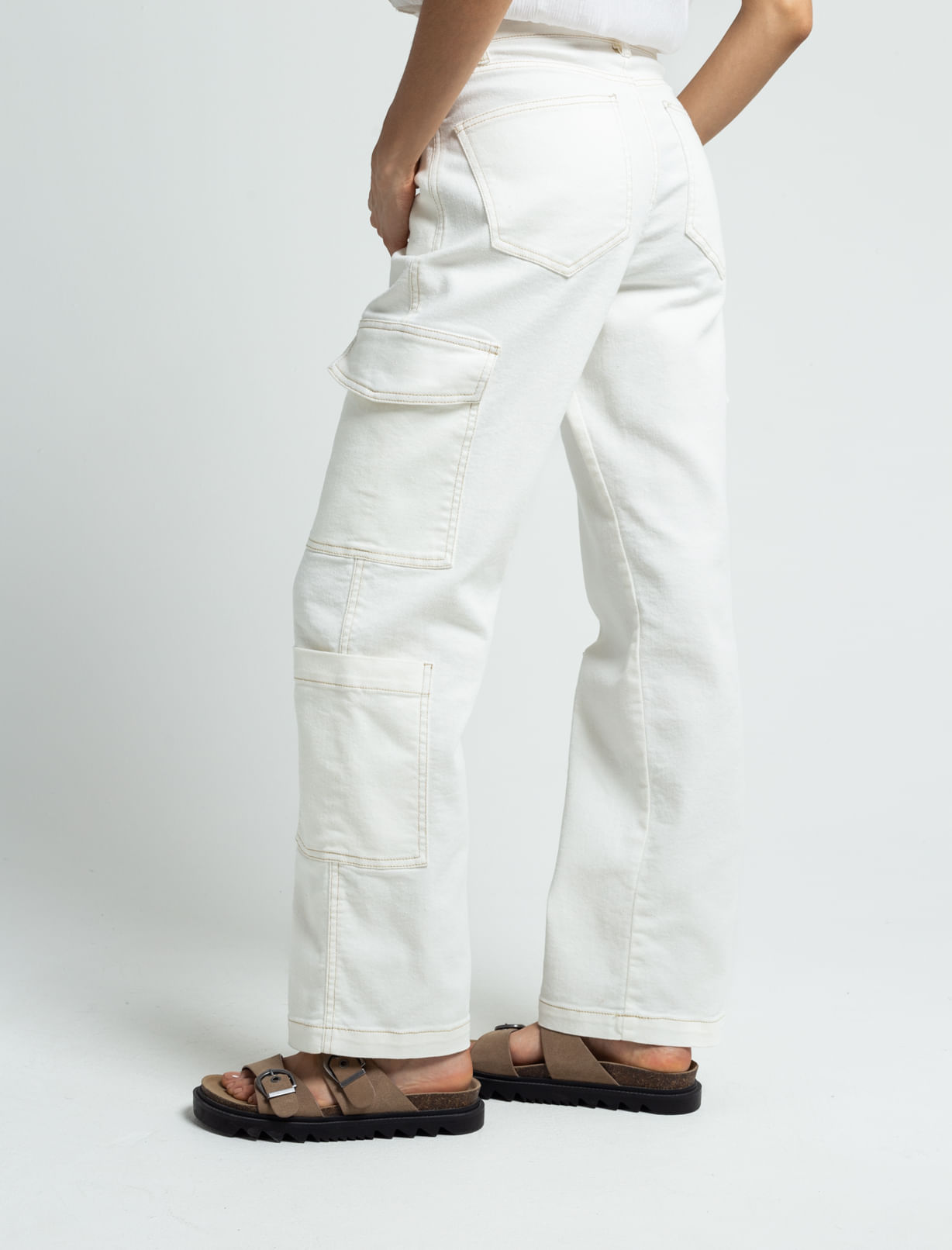 Pantalón tipo cargo Tienda Online