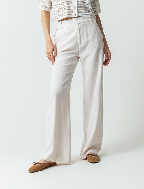 Pantalón amplio