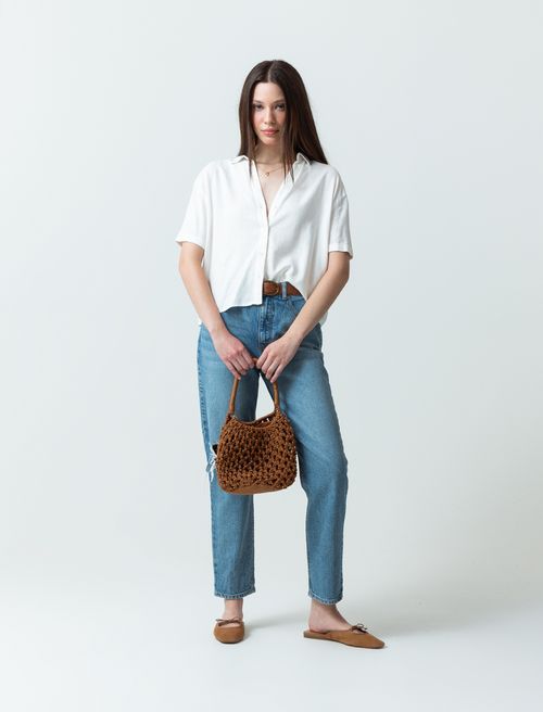 Camisa de tela fluida