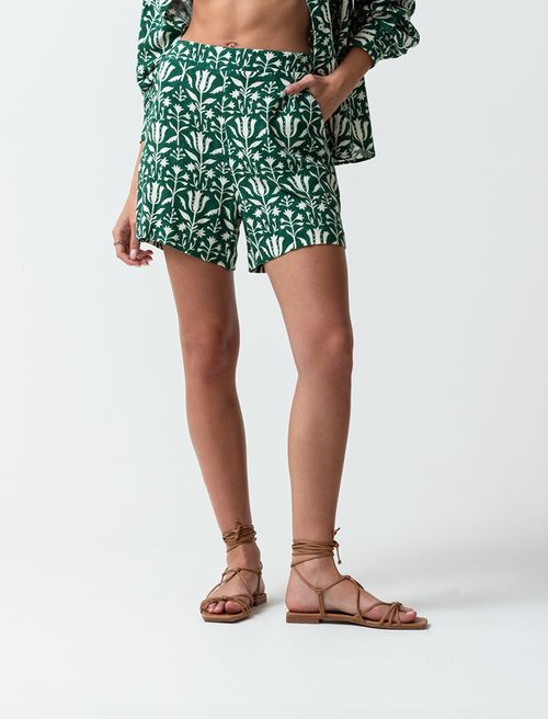 Short estampado de tela fluida