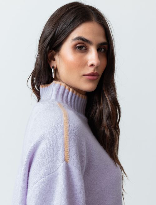 Buzo tejido de cuello alto