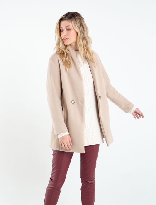 Chaqueta tipo blazer con bolsillos