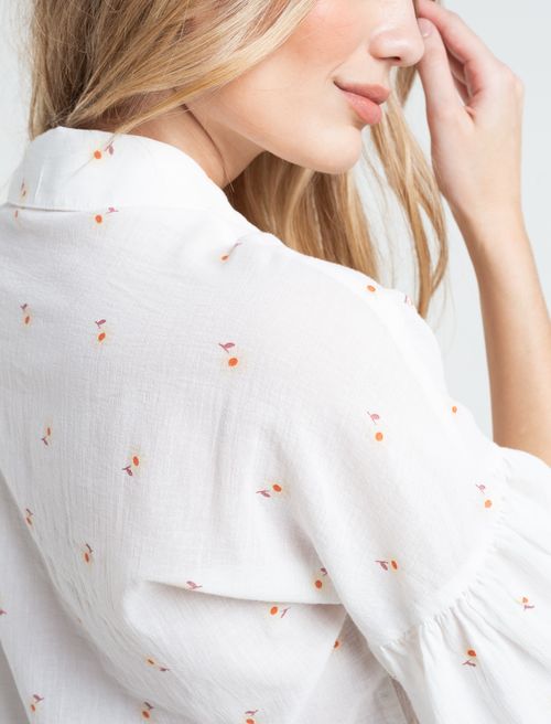 Camisa manga 3/4 con volumen