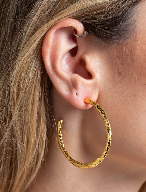 Aretes redondos dorados