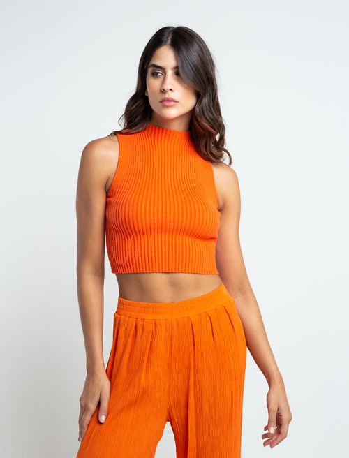 Camiseta tejida tipo crop