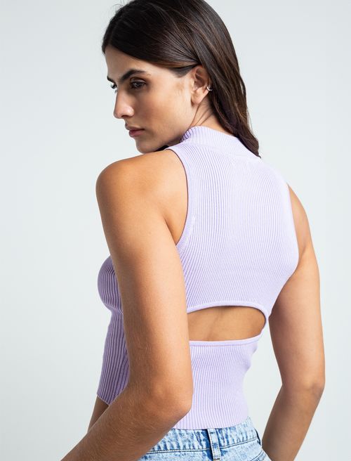 Camiseta tejida tipo crop
