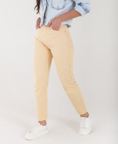 Pantalón chino amarillo trigo claro