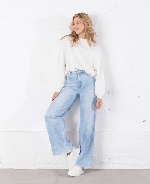 Jean para mujer azul claro Wide Leg Long tiro súper alto con ruedo deshilado