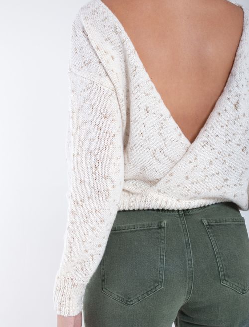 Buzo tejido con espalda descubierta