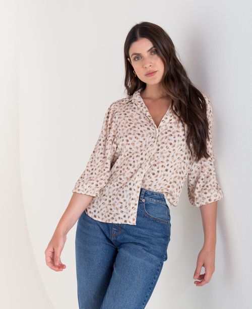 Camisa manga 3/4 con cuello camisero