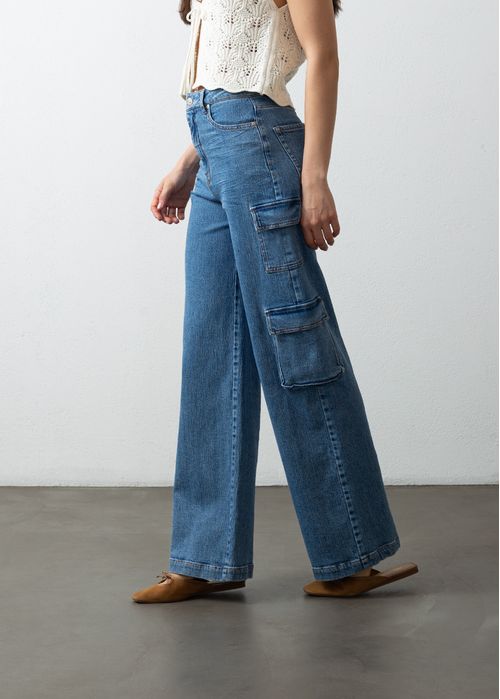 Jean Wide Leg con bolsillos tipo cargo