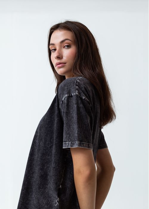 Camiseta con efecto desgaste