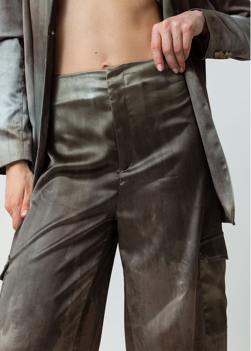 Pantalón estampado de bota amplia