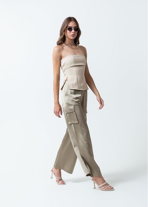 Camisa strapless con cierre lateral