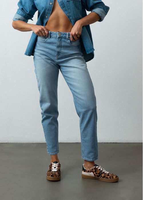 Jean Mom de largo crop