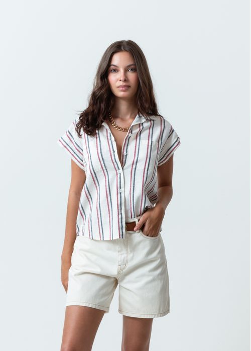 Camisa de diseño a rayas