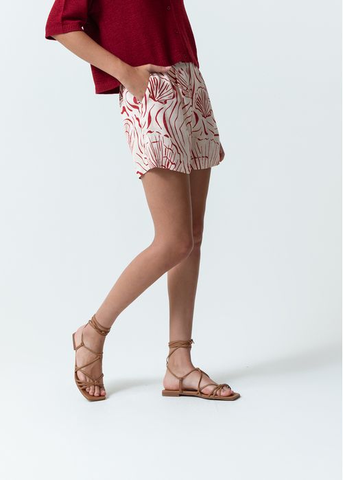 Short con estampados de mar