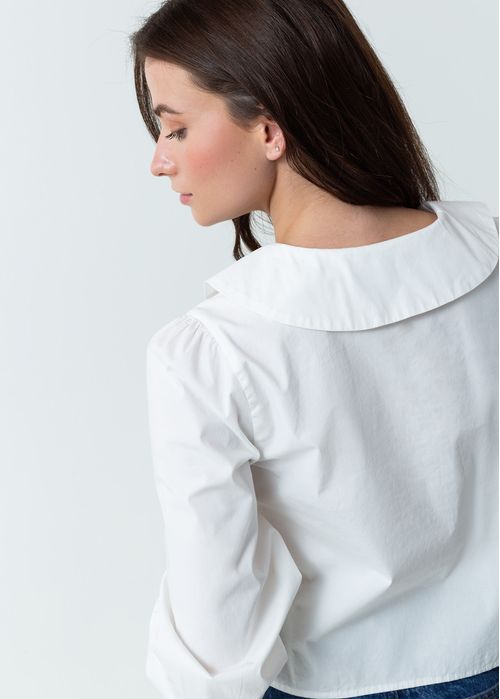 Camisa de escote en V