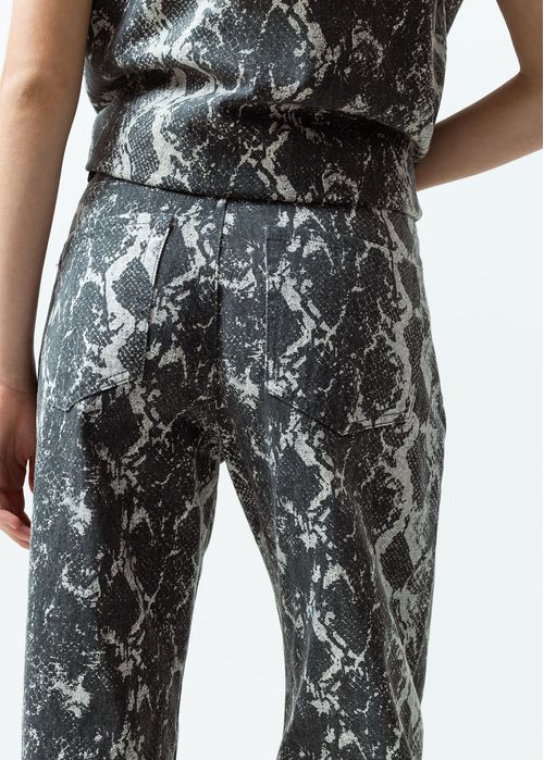 Pantalón Wide Leg tiro alto con estampado pitón
