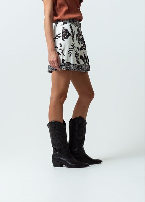 Falda corta estampada