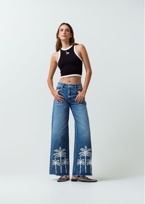 Camiseta manga sisa con mini bordado