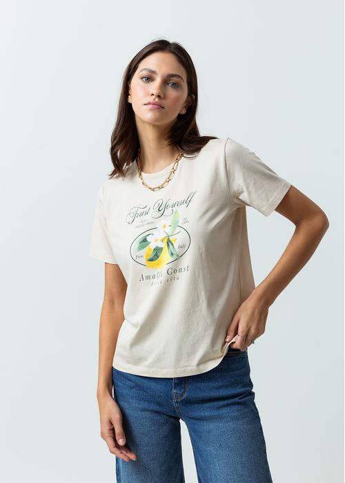 Camiseta manga corta estampada en frente