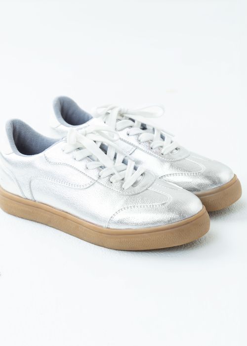 Zapatos con efecto brillo