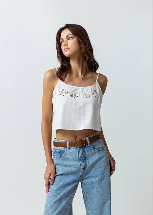 Camisa de tiras con detalles desagujados