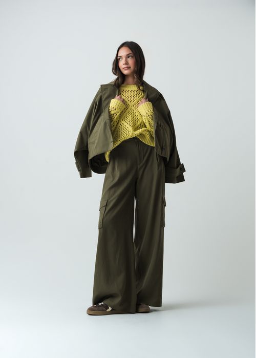 Chaqueta tipo trench crop