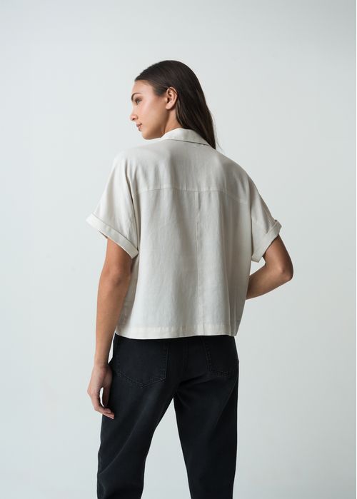 Camisa manga corta tipo lino