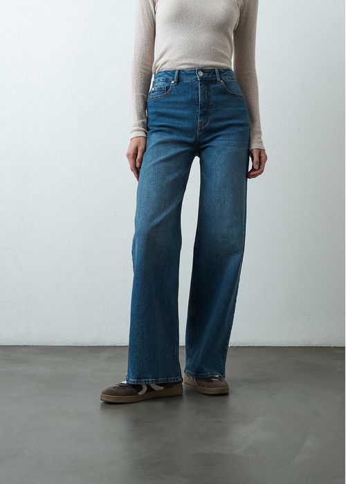 Jean Wide Leg tiro alto tono oscuro