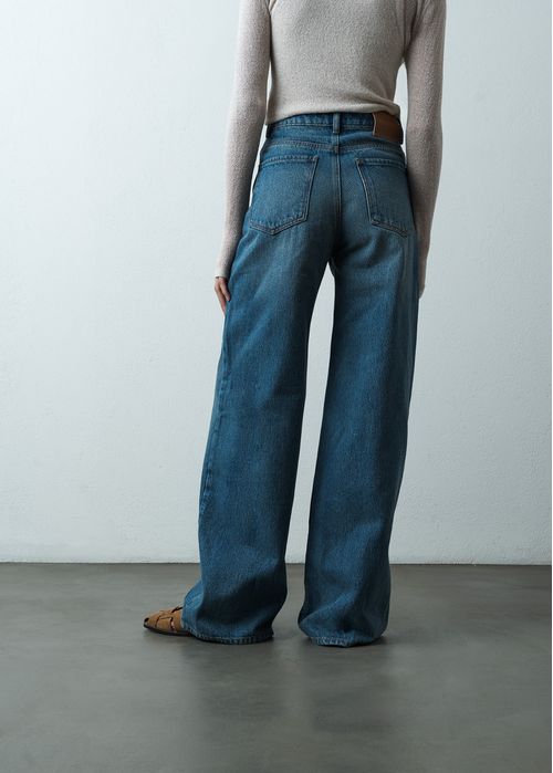 Jean Wide Leg tiro medio tono medio