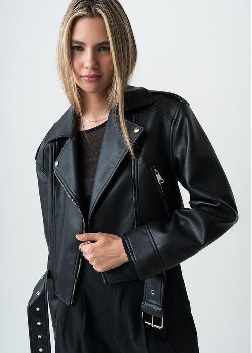 Chaqueta biker tipo cuero