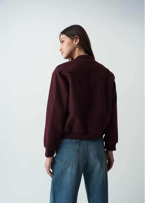 Chaqueta con botones