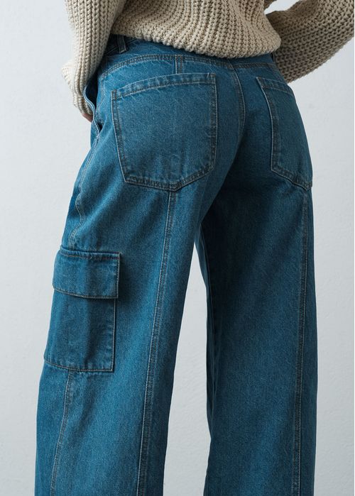 Jean Wide Leg tono medio tipo cargo