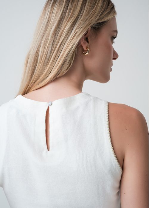 Camisa manga sisa con detalles bordados