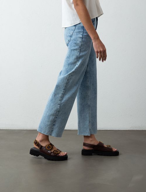 Jean Straight Cropped tiro súper alto