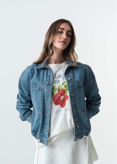 Chaqueta tipo Trucker en denim