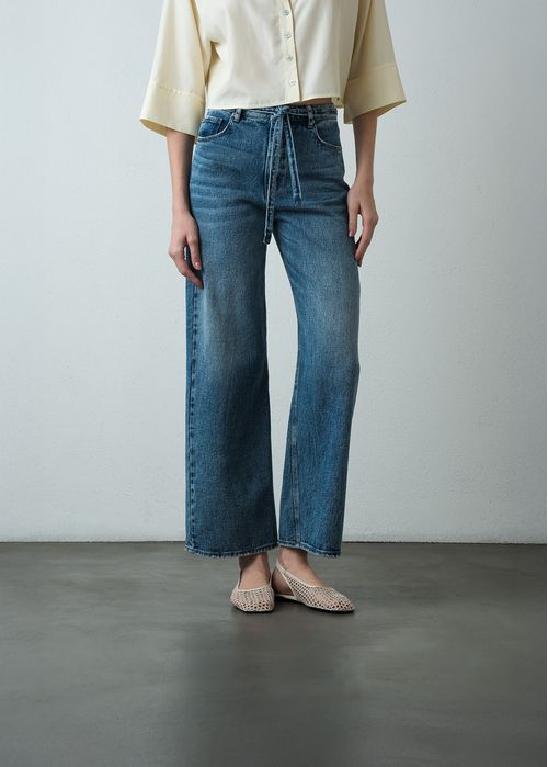 Jean Wide Leg con cinturón