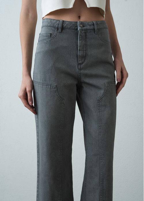 Jean Straight con diseño de parches