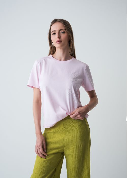 Camiseta manga corta con estampado en frente