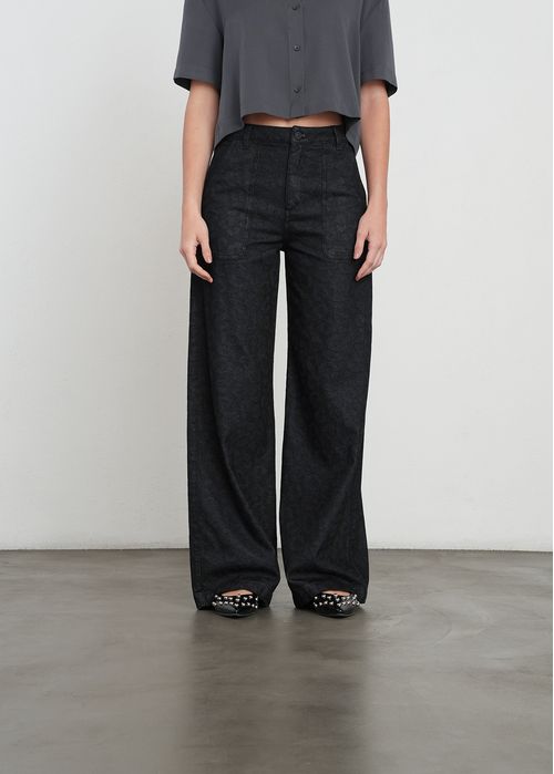 Jean Wide Leg con bolsillos tipo cargo