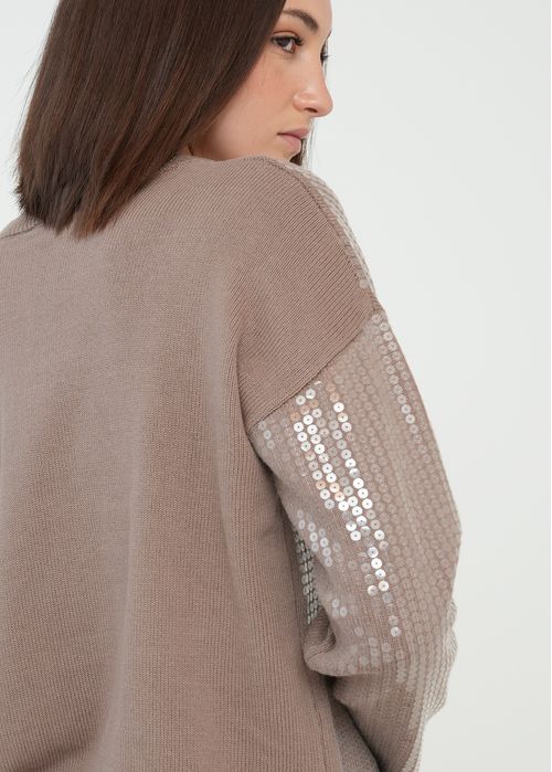 Buzo tejido con lentejuelas