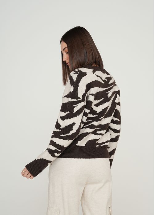 Buzo tejido de animal print
