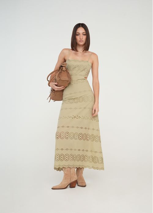 Vestido con escote en cintura