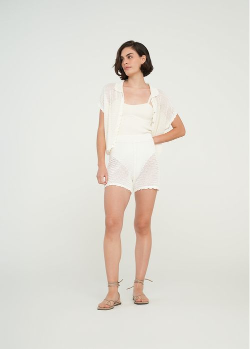 Short tejido con detalles de moras