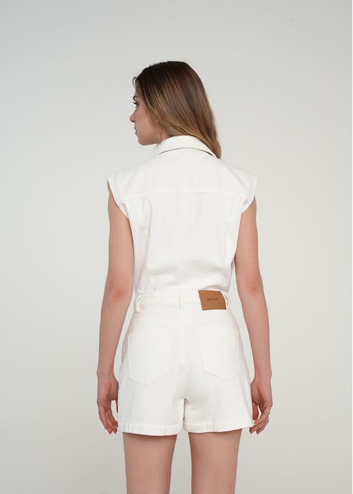 Enterizo corto en white denim